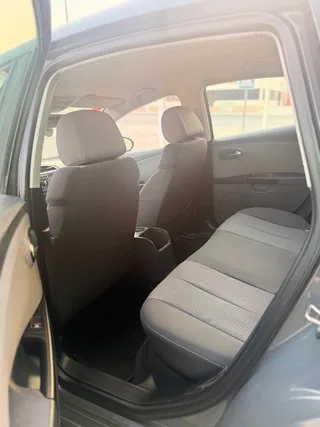 Interior y salpicadero del SEAT León 1.4 TSI 125 CV Sport